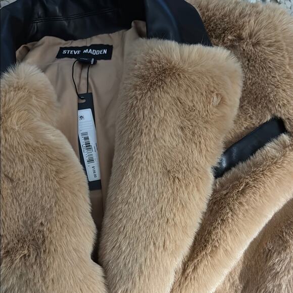 Steve Madden Myra Faux Fur Coat - Picture 9 of 9